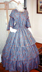Patterns of Fashion 1852-6 Day Dress from The Victoria and Albert Museum