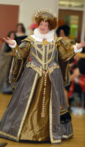 Margo Anderson The Elizabethan Lady's Wardrobe